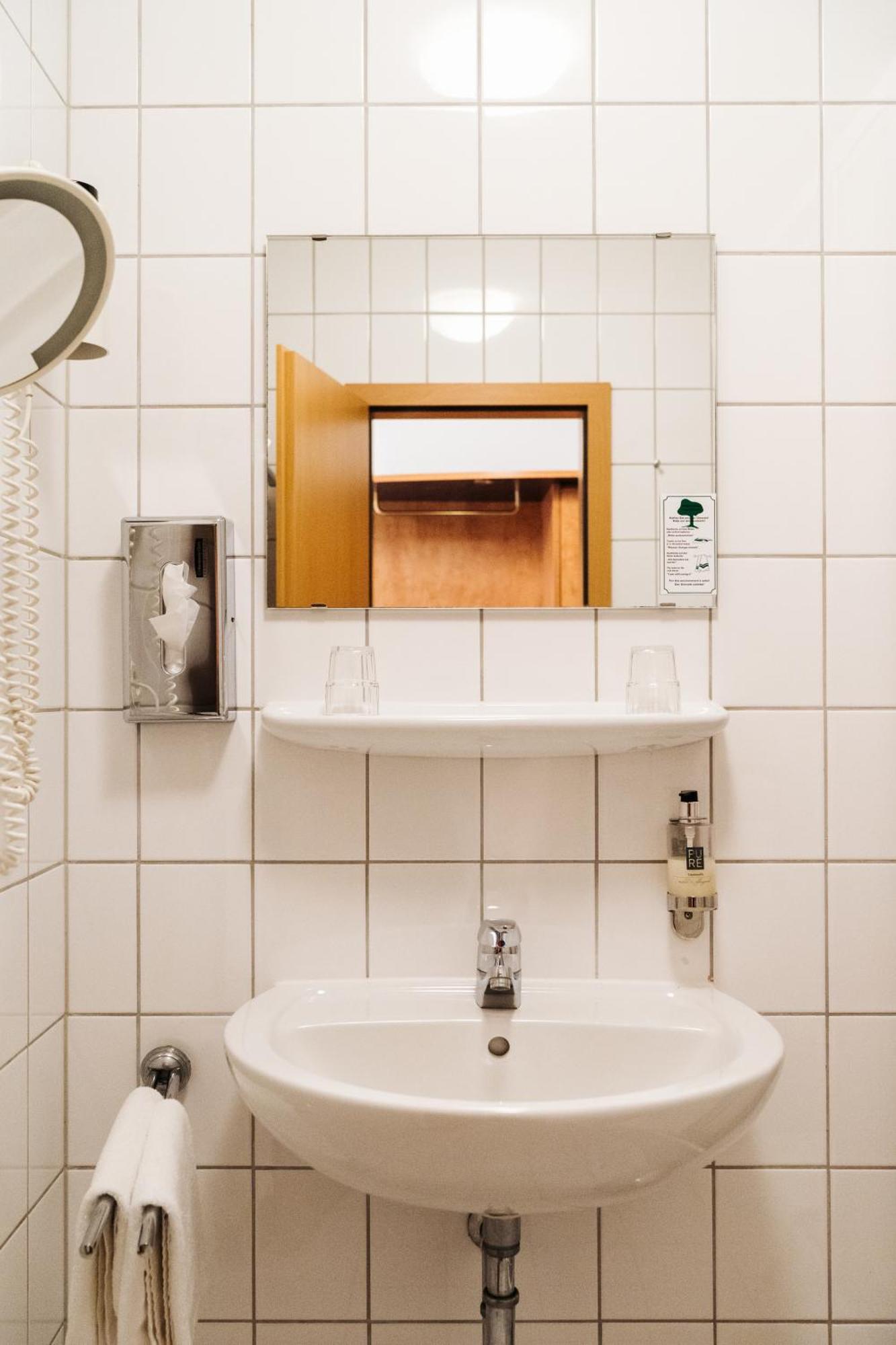 Hotel Stadt Gehrden Gehrden  Buitenkant foto